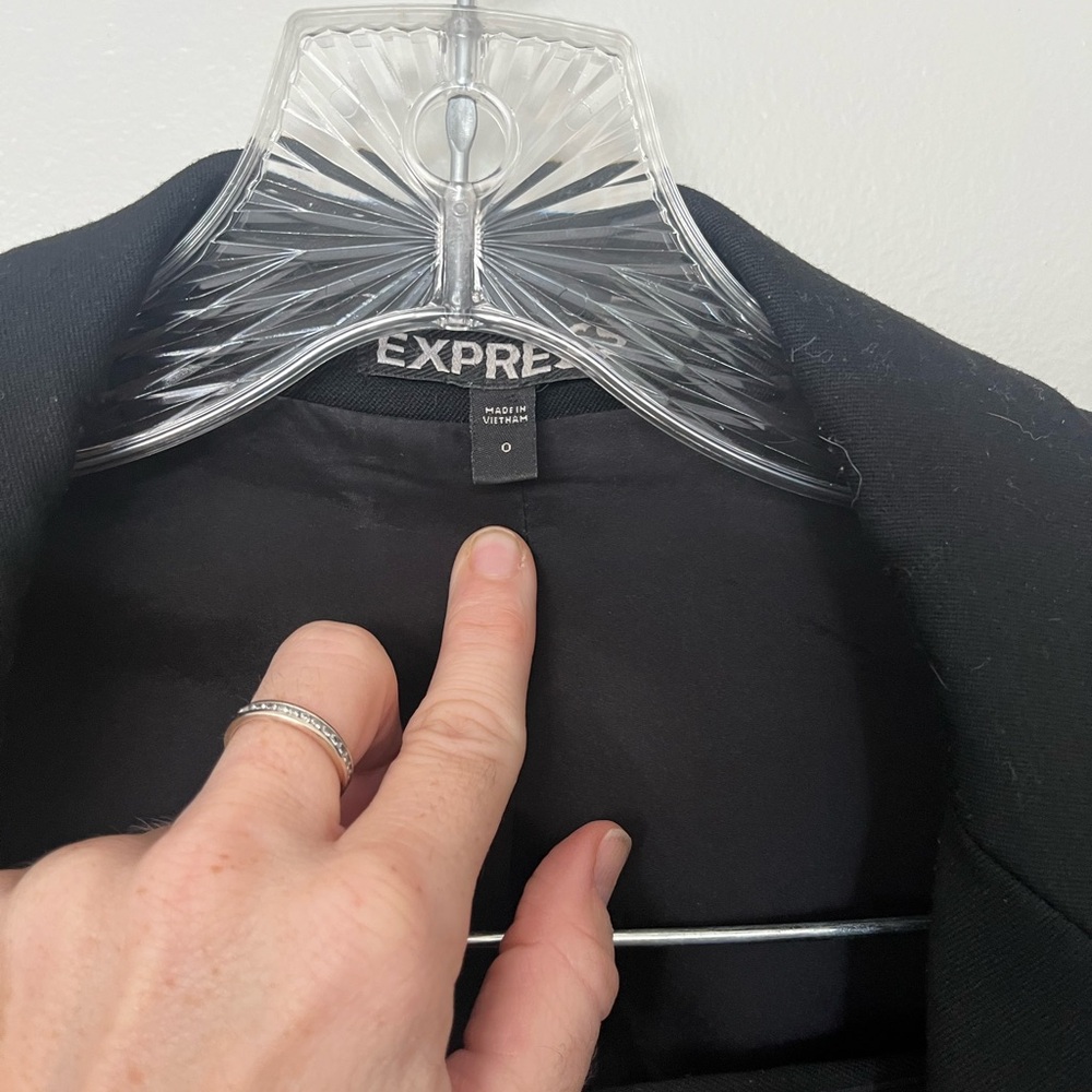 Black Express Suit, Size 0, Editor Pants And Matc… - image 3